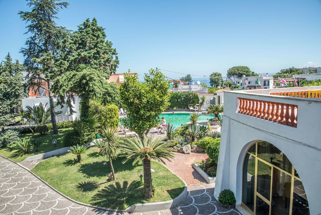 Hotel Internazionale Barano dʼIschia Eksteriør billede