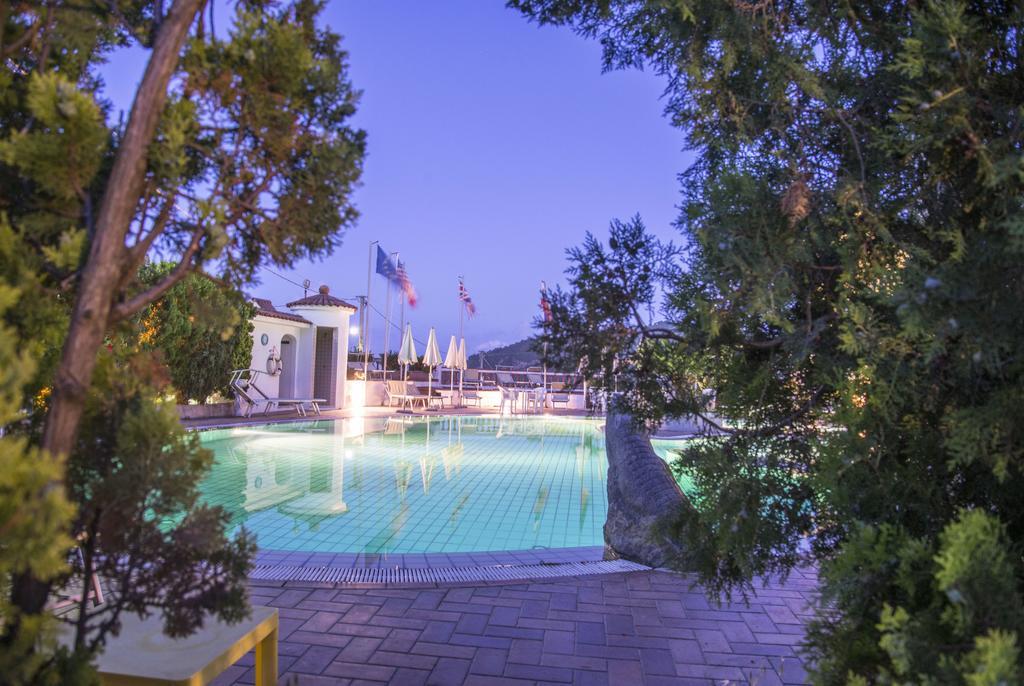 Hotel Internazionale Barano dʼIschia Eksteriør billede